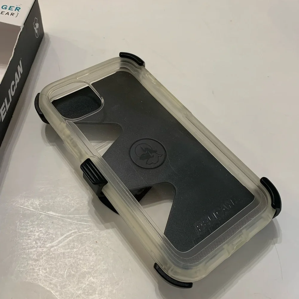 Pelican Voyager Clear iPhone 14 Plus